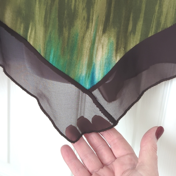 Dressbarn multi color top - Picture 7 of 8